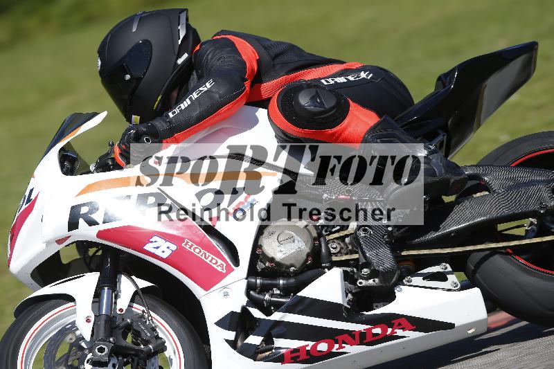 /Archiv-2024/29 12.06.2024 MOTO.CH Track Day ADR/Gruppe gelb/9